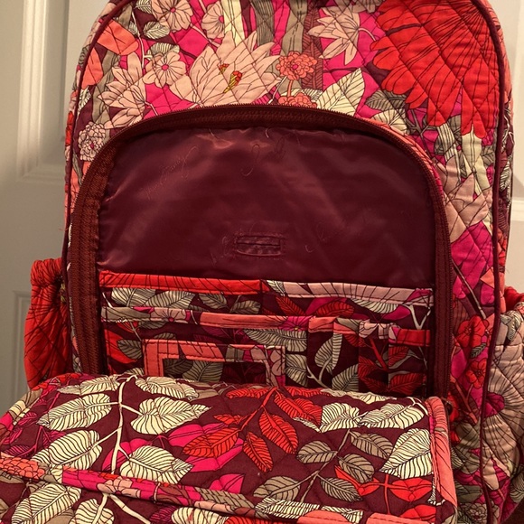 Vera Bradley backpack. Nonsmoking home. Slight staining on bottom right strap. main image 7